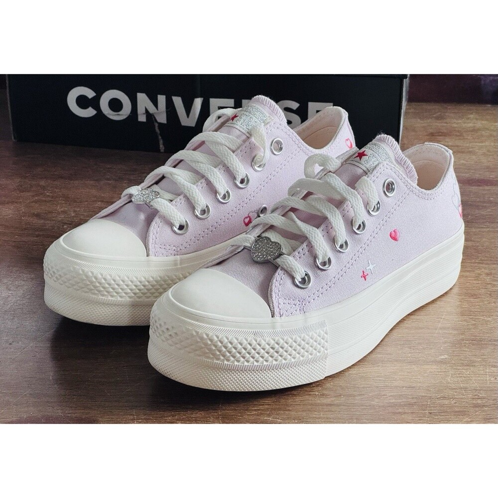 Size 5.5 - Converse Chuck Taylor All Star Lift Platform Low Y2K Heart W NIB